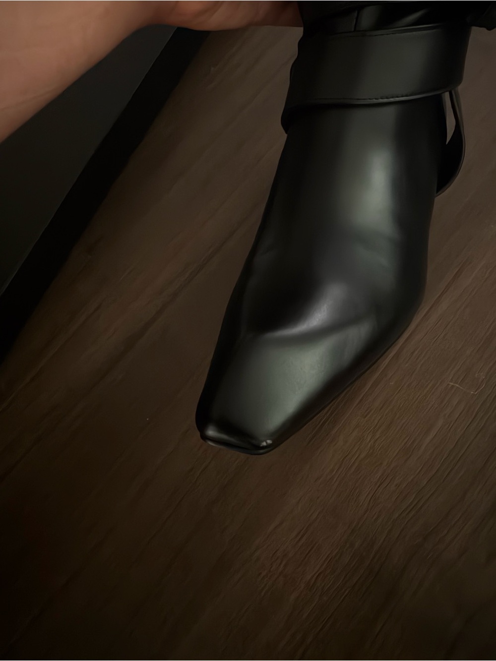 NIB! Luar Keyla Boot in Smooth Black Leather in size 37 - Picture 9 of 11